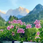 Hotel Kranjska Gora מלון קרנייסקה גורה