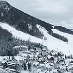 Hotel Kranjska Gora קרנייסקה גורה