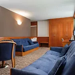 Hotel Kranjska Gora מלון קרנייסקה גורה