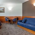 Hotel Kranjska Gora מלון 4*