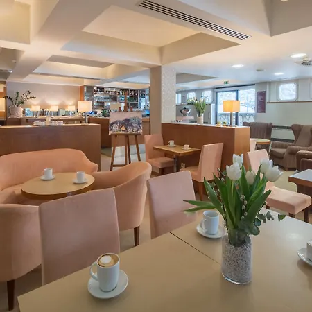 Hotel Kranjska Gora 4* Краньска Гора