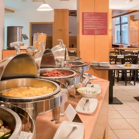 Отель Hotel Kranjska Gora