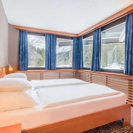 Hotel Kranjska Gora Отель Краньска Гора