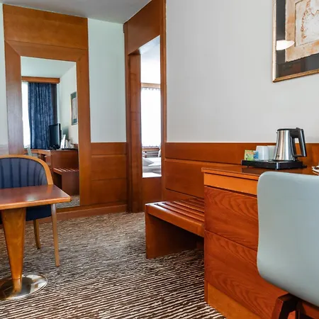 Hotel Kranjska Gora 4* Краньска Гора