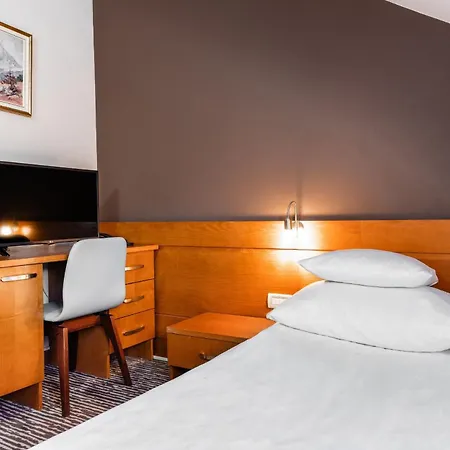 Best Western Hotel Kranjska Gora 4*