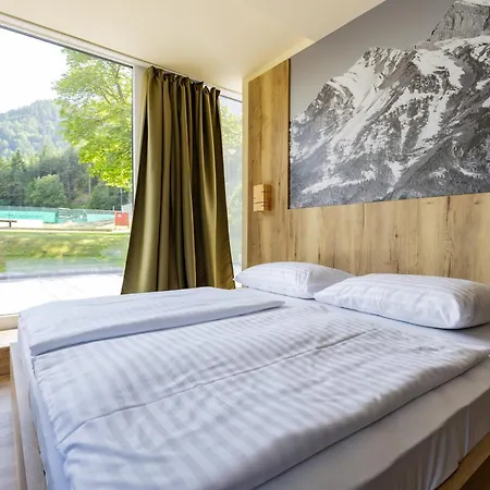 Hotel Kranjska Gora Hotel 4*