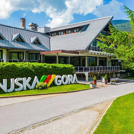 Отель Hotel Kranjska Gora Краньска Гора