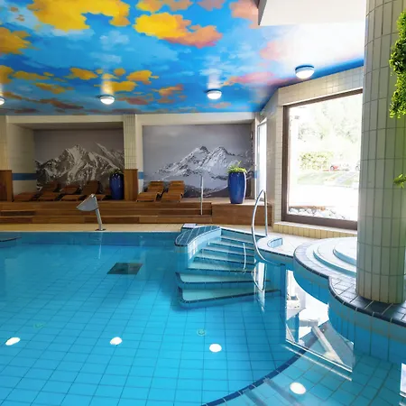 Hotel Kranjska Gora Отель 4*